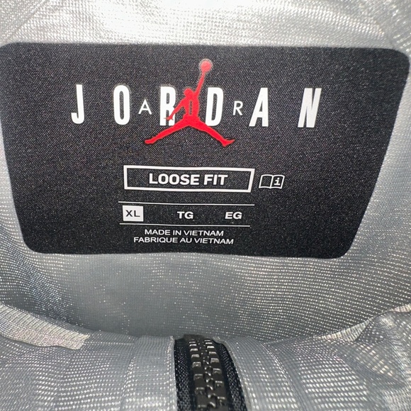 Men's Air Jordan Winter Utility Gore-tex Casual Sports Hooded Jacket - Picture 3 of 8